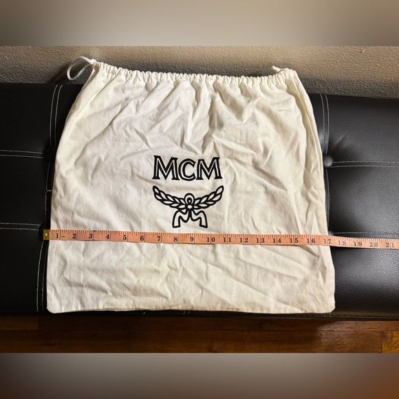 MCM dust bag - Picture 3 of 3